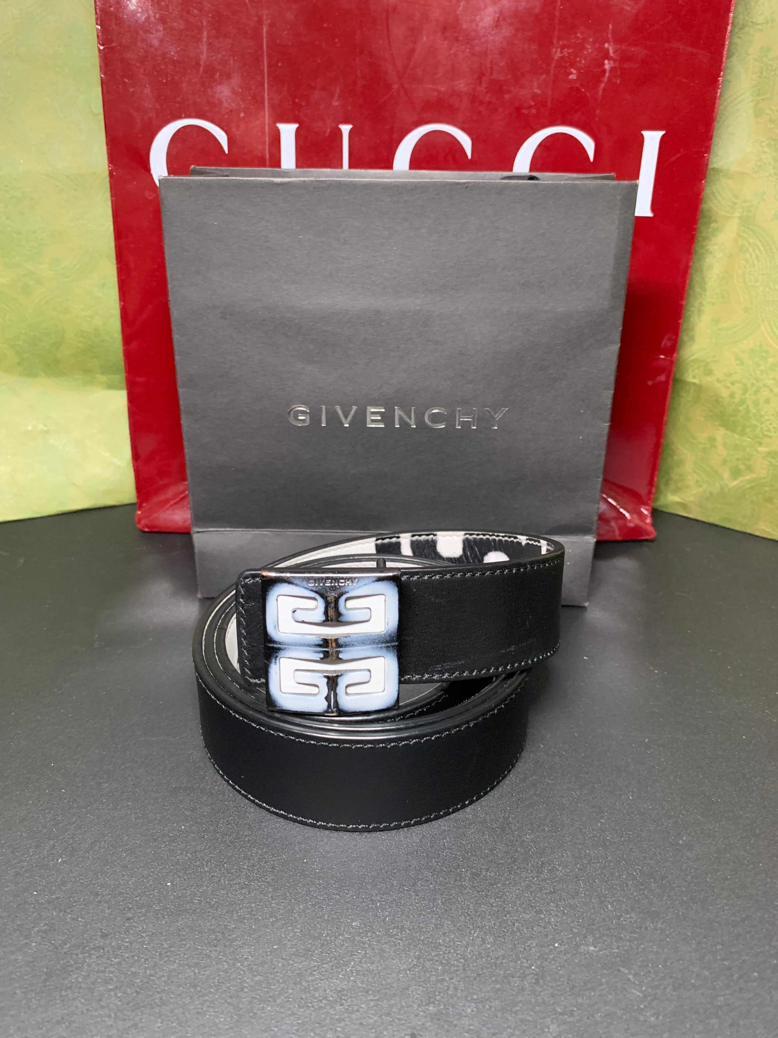 Givenchy 4G spray painted logo reversible belt