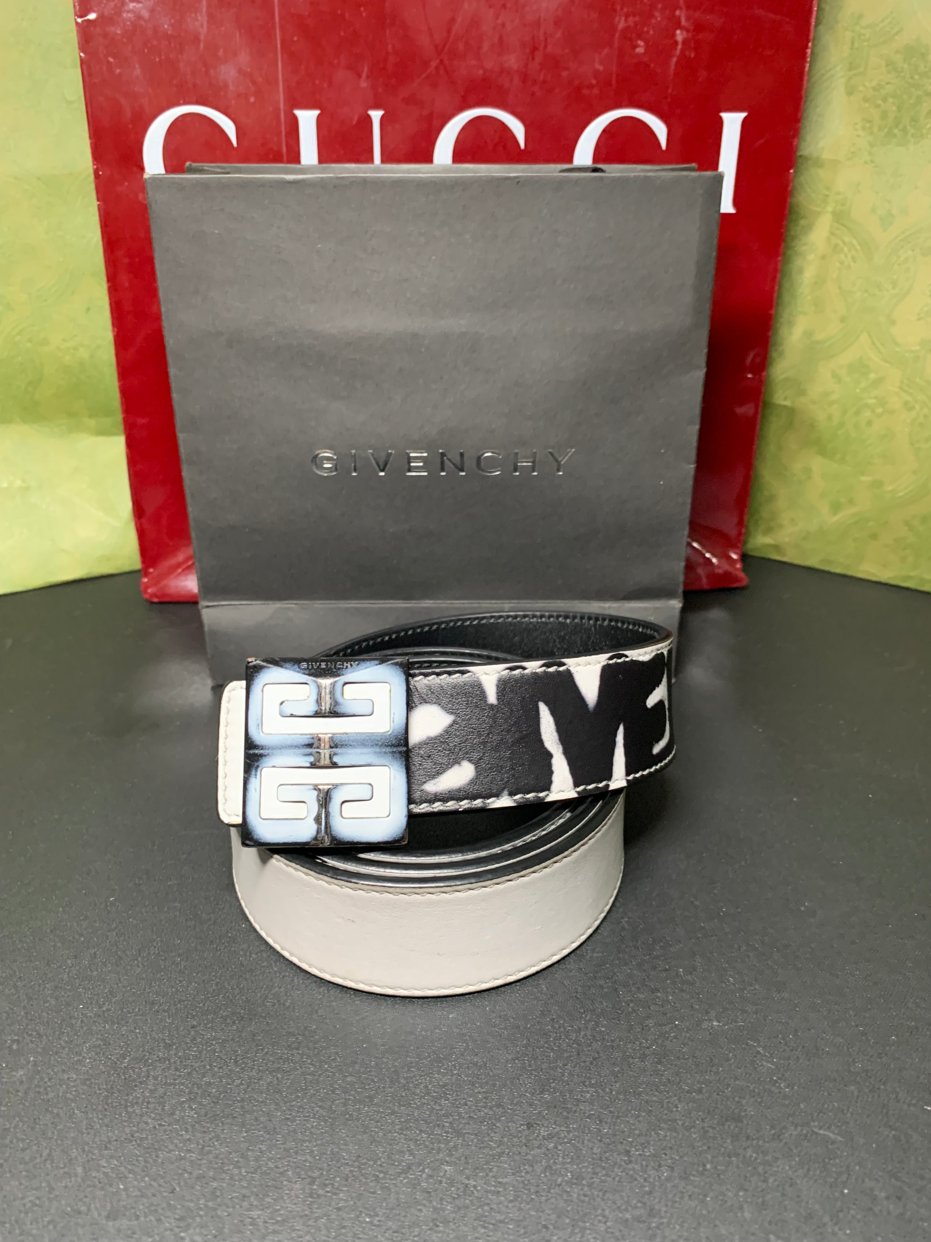Givenchy 4G spray painted logo reversible belt